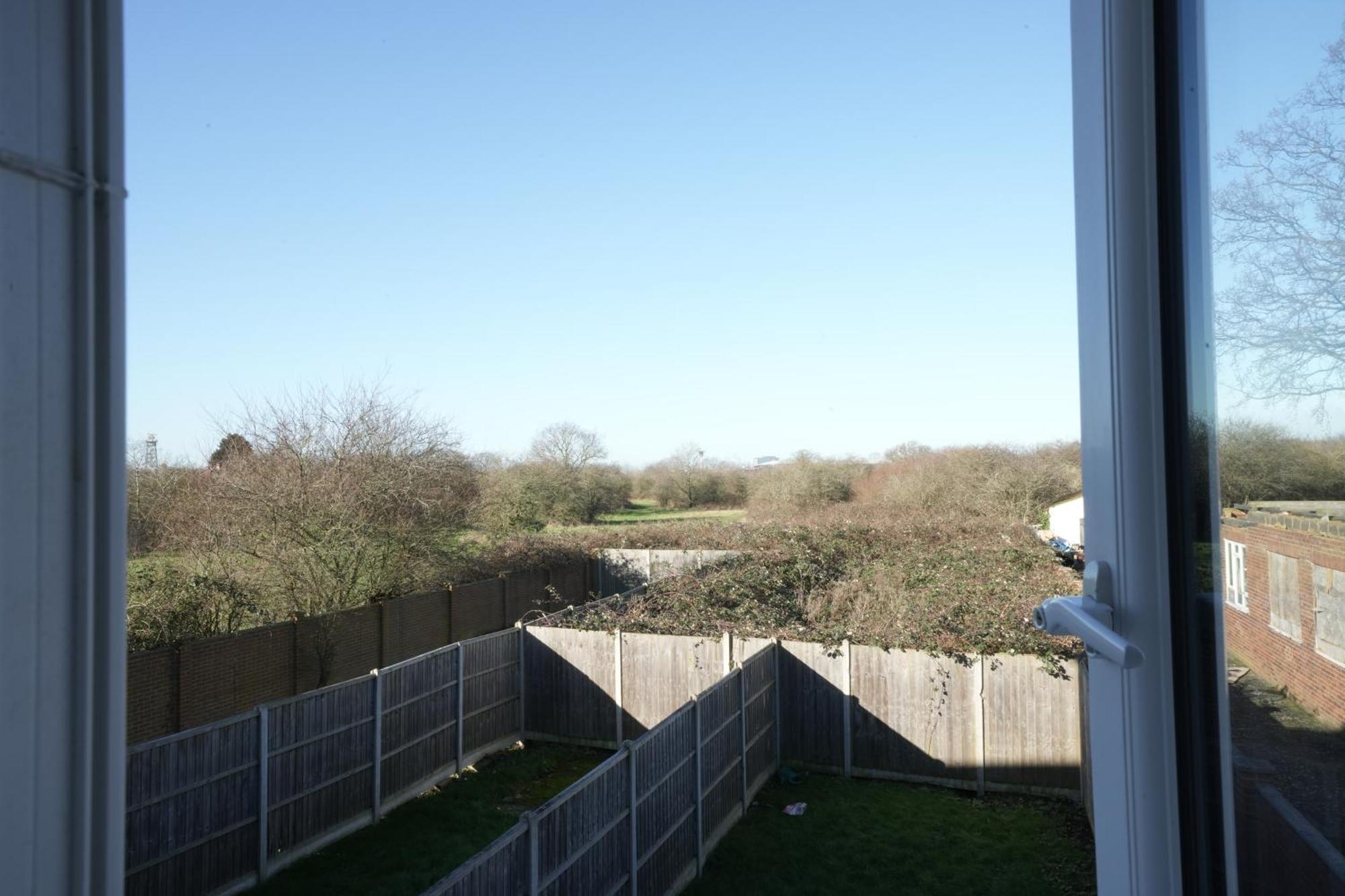 Hatton Apartments Heathrow Airport- Free Parking-Free Underground To And From Heathrow Airport Hatton Cross See Picture-See London Fast Hatton Cross To Central London 30Min Ngoại thất bức ảnh